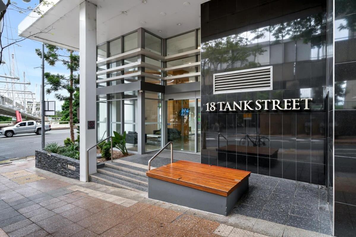 City Living - Brisbane River-View 2 Bedroom Apt المظهر الخارجي الصورة