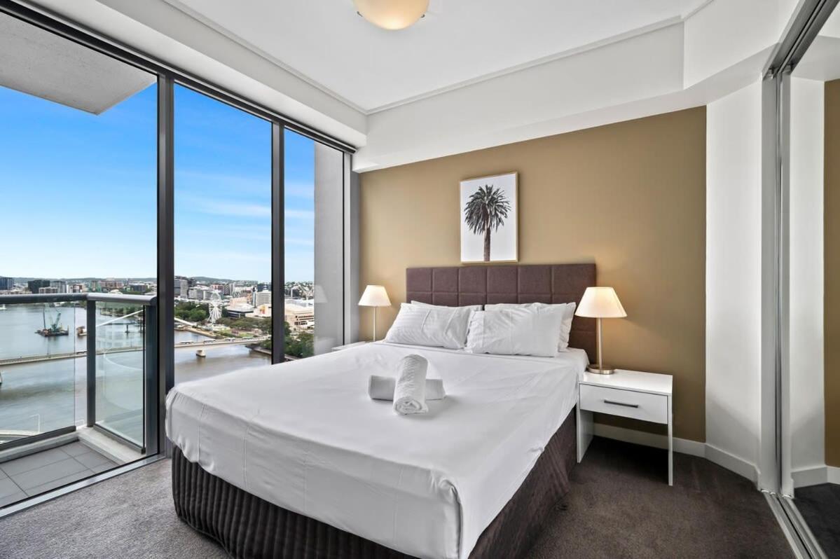 City Living - Brisbane River-View 2 Bedroom Apt المظهر الخارجي الصورة